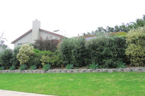 Photo of property in 2 Te Wharau Drive, Greenhithe, Auckland, 0632