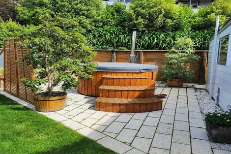 Photo of property in 28 Wellesley Street, Feilding, 4702