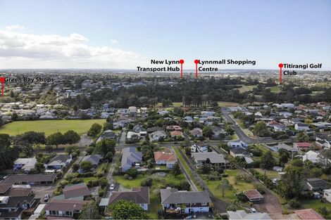 Photo of property in 34 Cliff View Drive, Green Bay, Auckland, 0604