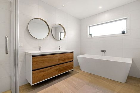 Photo of property in 1 Alan Livingston Drive, Cambridge, 3434