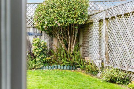 Photo of property in Kowhai Court, 17/17 John Street, Trentham, Upper Hutt, 5018