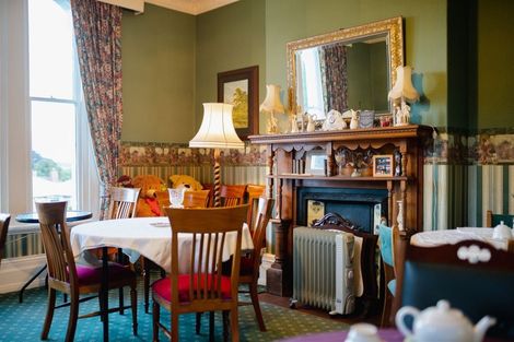 Photo of property in Lisburn House, 15 Lisburn Avenue, Caversham, Dunedin, 9012