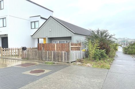 Photo of property in 2 Herekino Street, Westgate, Auckland, 0814