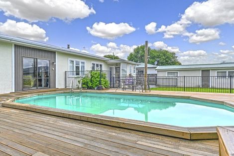 Photo of property in 205 Kenilworth Road, Mayfair, Hastings, 4122