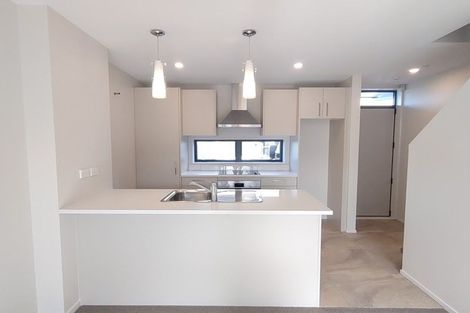 Photo of property in 3/9 Beaufield Lane, Te Atatu Peninsula, Auckland, 0610