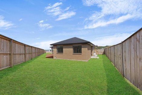 Photo of property in 8 Bathurst Crescent, Pokeno, 2402
