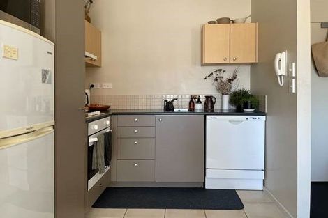 Photo of property in Albany Central, 18c/210 Dairy Flat Highway, Albany, Auckland, 0632
