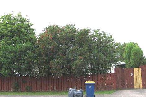 Photo of property in 16 Armada Drive, Ranui, Auckland, 0612