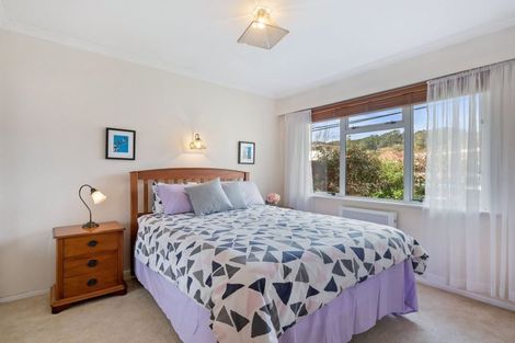Photo of property in 2b Dunns Street, Silverstream, Upper Hutt, 5019