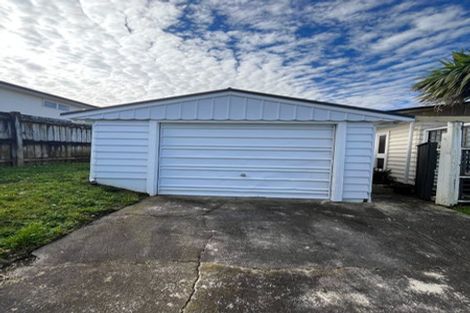 Photo of property in 34 Andrew Road, Howick, Auckland, 2010