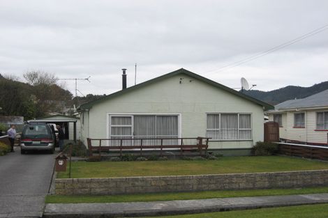 Photo of property in 41 Inverness Street, Dunollie, Runanga, 7803