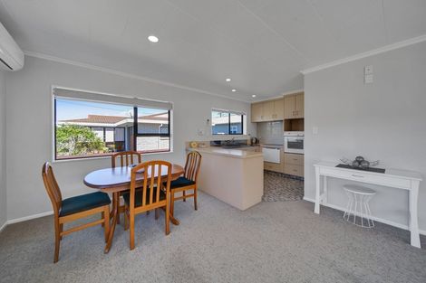 Photo of property in 1 Price Street, Westown, New Plymouth, 4310