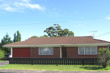 Photo of property in 1/1 Alan Avenue, Henderson, Auckland, 0610