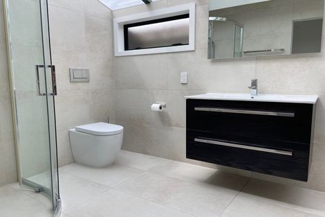 Photo of property in 1/16 Clifton Road, Hauraki, Auckland, 0622