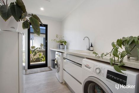 Photo of property in 16 Moet Crescent, Waihi Beach, 3611