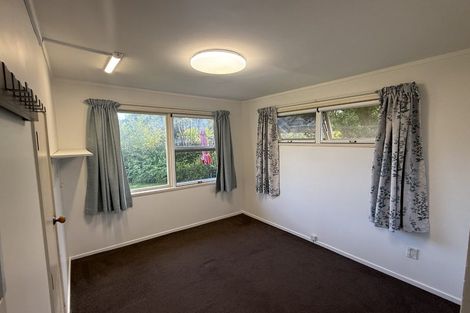 Photo of property in 14 Heather Place, Sunnynook, Auckland, 0620