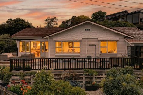 Photo of property in 1/22 Hackthorne Road, Cashmere, Christchurch, 8022