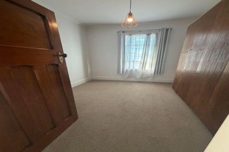 Photo of property in 4 Glasgow Street, Phillipstown, Christchurch, 8011