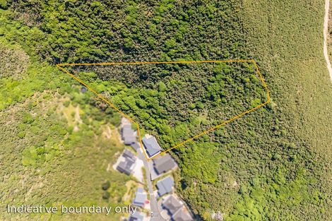 Photo of property in 26 Rarangi Way, Owhiro Bay, Wellington, 6023