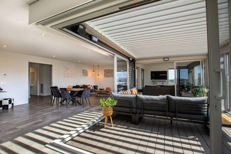 Photo of property in 141 Endeavour Drive, Whitby, Porirua, 5024