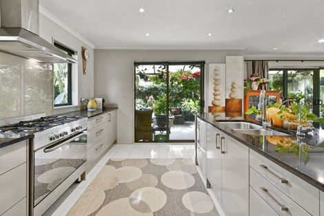 Photo of property in 1 Toscana Drive, Karaka, Papakura, 2113