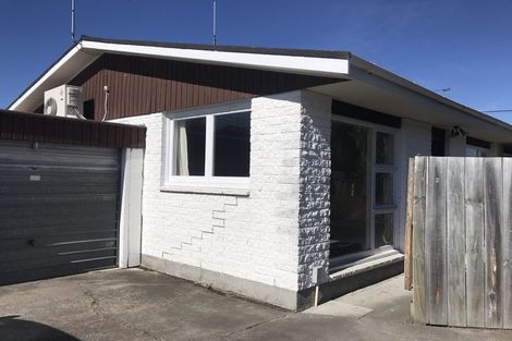 Photo of property in 2/598 Barbadoes Street, Edgeware, Christchurch, 8013