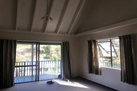 Photo of property in 7 Hazlewood Avenue, Karori, Wellington, 6012