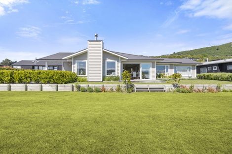 Photo of property in 13 Kestrel Lane, Kinloch, Taupo, 3377