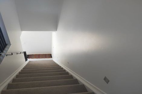 Photo of property in 3a Waituarua Drive, Takanini, 2112