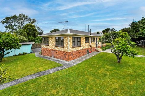 Photo of property in 35 Beaumonts Way, Manurewa, Auckland, 2102