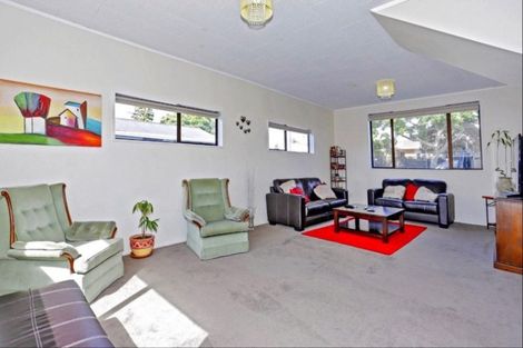 Photo of property in 31 Queen Road, Bellevue, Tauranga, 3110