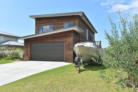 Photo of property in 6 Manawa Drive, Ngunguru, Whangarei, 0173
