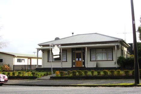 Photo of property in 20-22 Broadway, Reefton, 7830