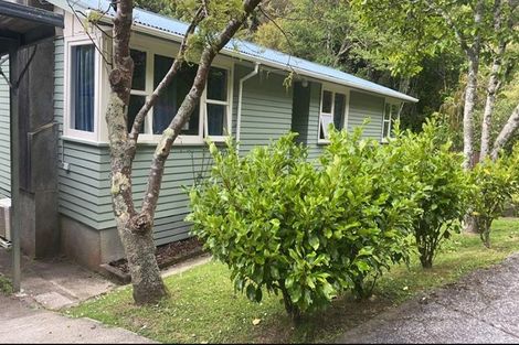 Photo of property in 73 Elmslie Road, Pinehaven, Upper Hutt, 5019