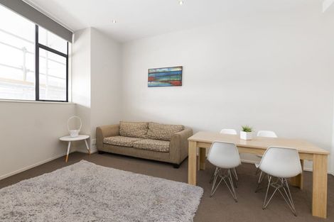 Photo of property in 103b Thorndon Quay, Pipitea, Wellington, 6011