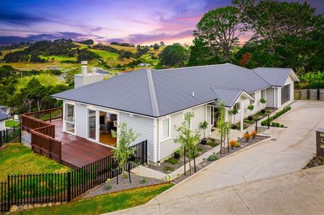 Photo of property in 7 Pheasant Lane, Waimauku, 0812