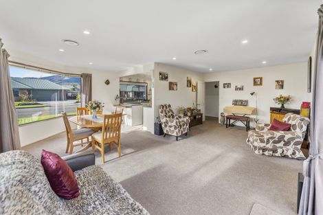 Photo of property in 40 Tyree Drive, Stoke, Nelson, 7011