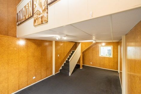 Photo of property in 60 Collins Street, Hawera, 4610