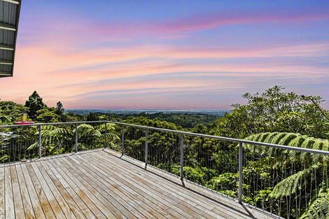 Photo of property in 318 Forest Road, Waiatarua, Auckland, 0612