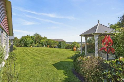 Photo of property in 25 Hanawera Ridge Road, Manakau, Otaki, 5583