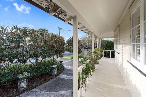 Photo of property in 13 Cameron Street, Takapuna, Auckland, 0622