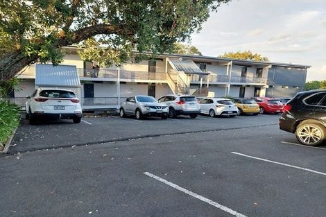 Photo of property in 17/67 Princes Street, Northcote Point, Auckland, 0627