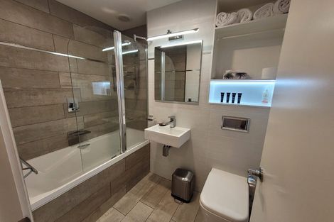 Photo of property in 1b/5 Charlotte Street, Eden Terrace, Auckland, 1021