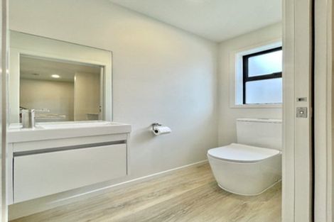 Photo of property in 8 Te Ara O Ralph Olsen, Wainuiomata, Lower Hutt, 5014