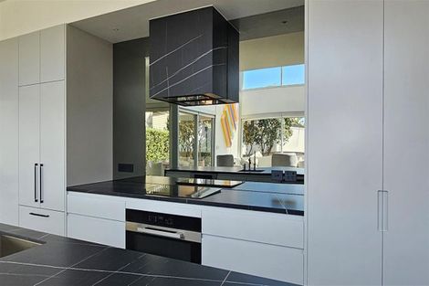 Photo of property in 39 Taumata Road, Omaha, 0986