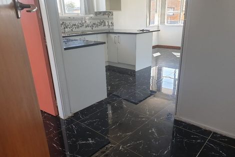 Photo of property in 525 Massey Road, Mangere, Auckland, 2022