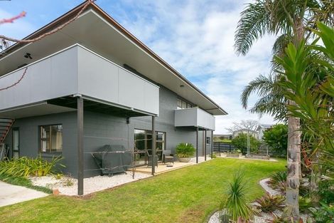 Photo of property in 22 Culzean Grove, Bell Block, New Plymouth, 4312
