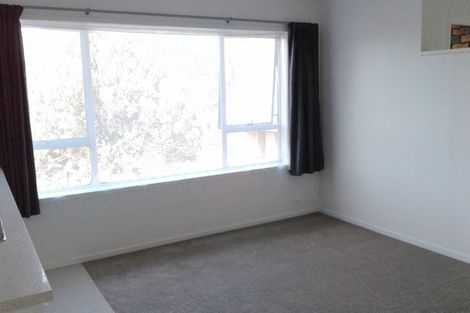 Photo of property in 2/14 Heron Place, Pakuranga Heights, Auckland, 2010