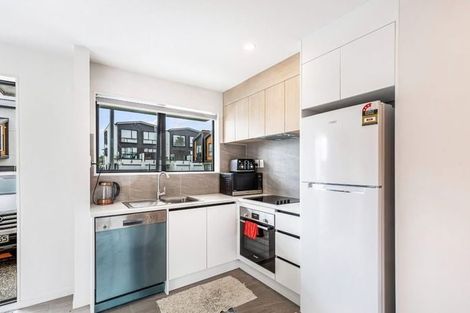 Photo of property in 17 Red Arches Road, Henderson, Auckland, 0610