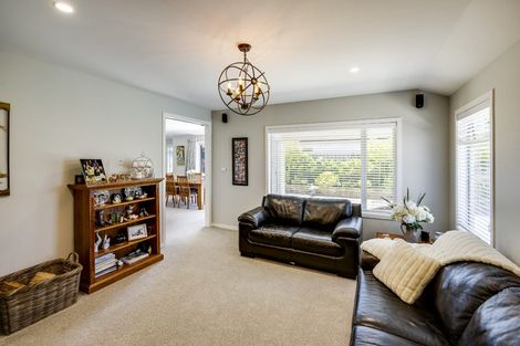 Photo of property in 6 Pelorus Avenue, Poraiti, Napier, 4112